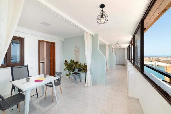 Triple room with terrace (6)